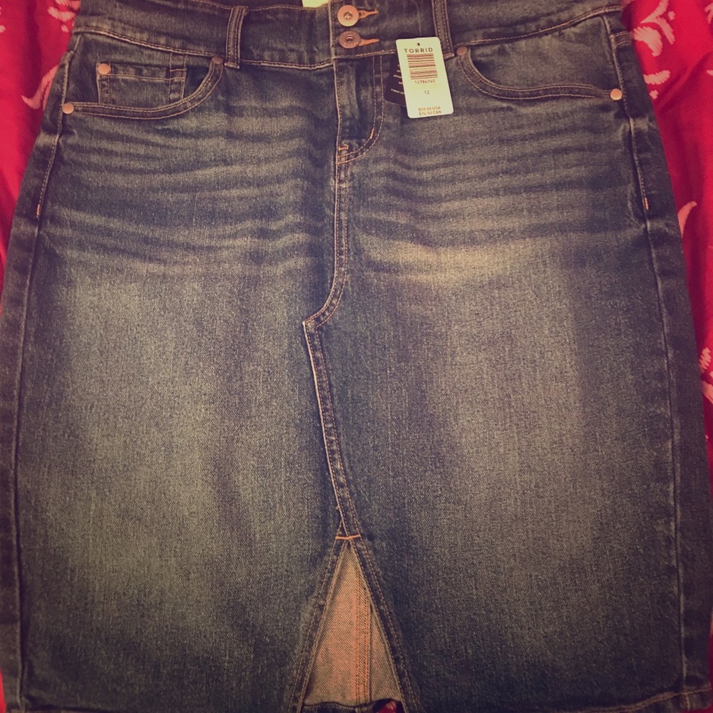 NWT Torrid Denim Skirt